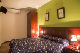 Hotel San Cayetano