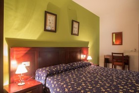 Hotel San Cayetano