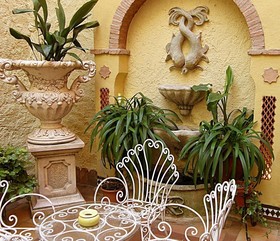 San Gabriel Su Casa En Ronda
