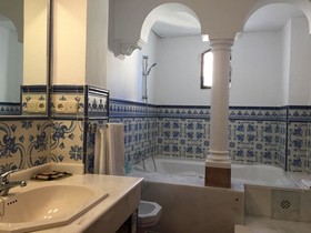 San Gabriel Su Casa En Ronda