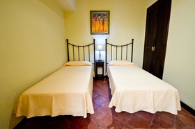 Apartamentos Suites Santa Cruz