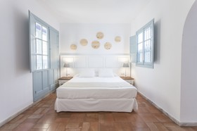 Apartamentos Suites Santa Cruz