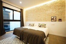 Dolium Apartments