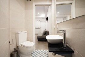 Dolium Apartments