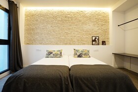 Dolium Apartments