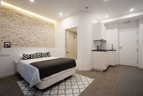 Dolium Apartments