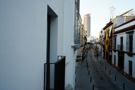 Dolium Apartments