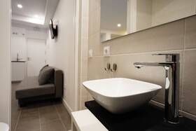 Dolium Apartments