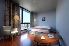 Exe Sevilla Palmera