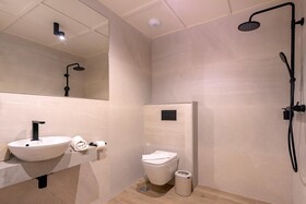 Genteel Home San Francisco Suites