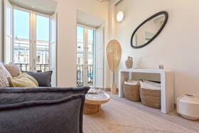 Genteel Home San Francisco Suites