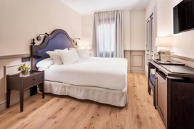H10 Corregidor Boutique Hotel