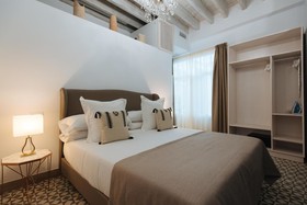 Hommyhome Casa Assle Luxury Suites & Apartments