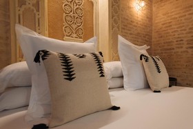 Hommyhome Casa Assle Luxury Suites & Apartments