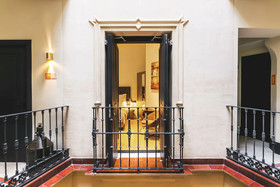 Joya del Casco Boutique Hotel