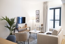 nQn Aparts & Suites Sevilla