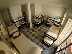 Oasis Backpackers' Palace Sevilla