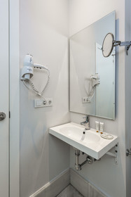 Suites Sevilla Plaza