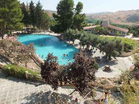 Balneario Alicún de las Torres