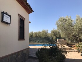 La Casita De Lola