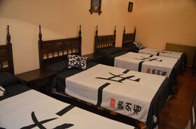 Hostal Escucha