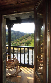 Casona De El Castaniu