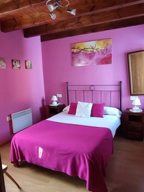 Apartamentos Rurales La Caviana