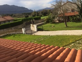 Apartamentos La Llastra de Garaña