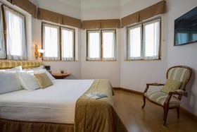 Ayre Hotel Alfonso II