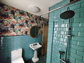 Green Hostel