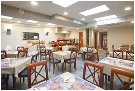 Duerming Longoria Plaza Hotel