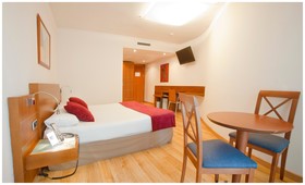 Duerming Longoria Plaza Hotel