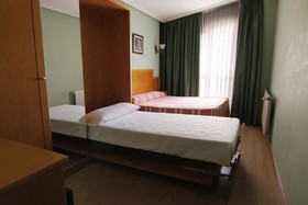 Hotel Carbayon