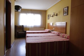 Hotel Carbayon