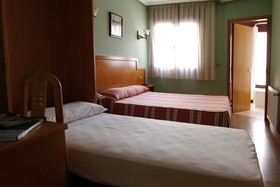 Hotel Carbayon