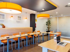 Ibis Oviedo