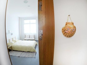 ArtSurfCamp