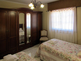 Casa De Millares