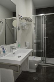 Hostal Alda Alborán Rooms