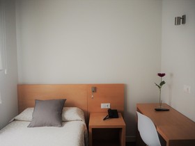 Hostal Alda Alborán Rooms