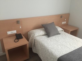 Hostal Alda Alborán Rooms