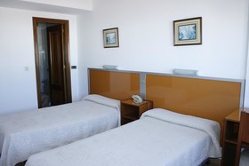 Hostal Liste