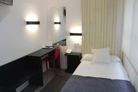 Hotel Lois