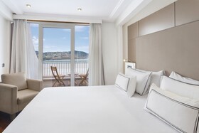 Meliá Maria Pita