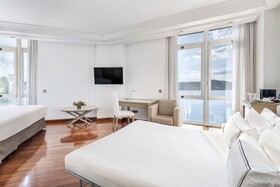 Meliá Maria Pita