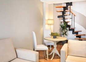 Meliá Maria Pita