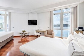 Meliá Maria Pita