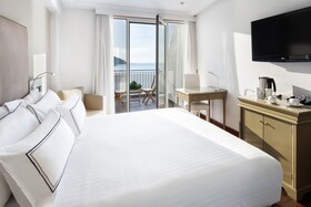Meliá Maria Pita
