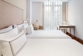 Meliá Maria Pita