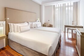 Meliá Maria Pita